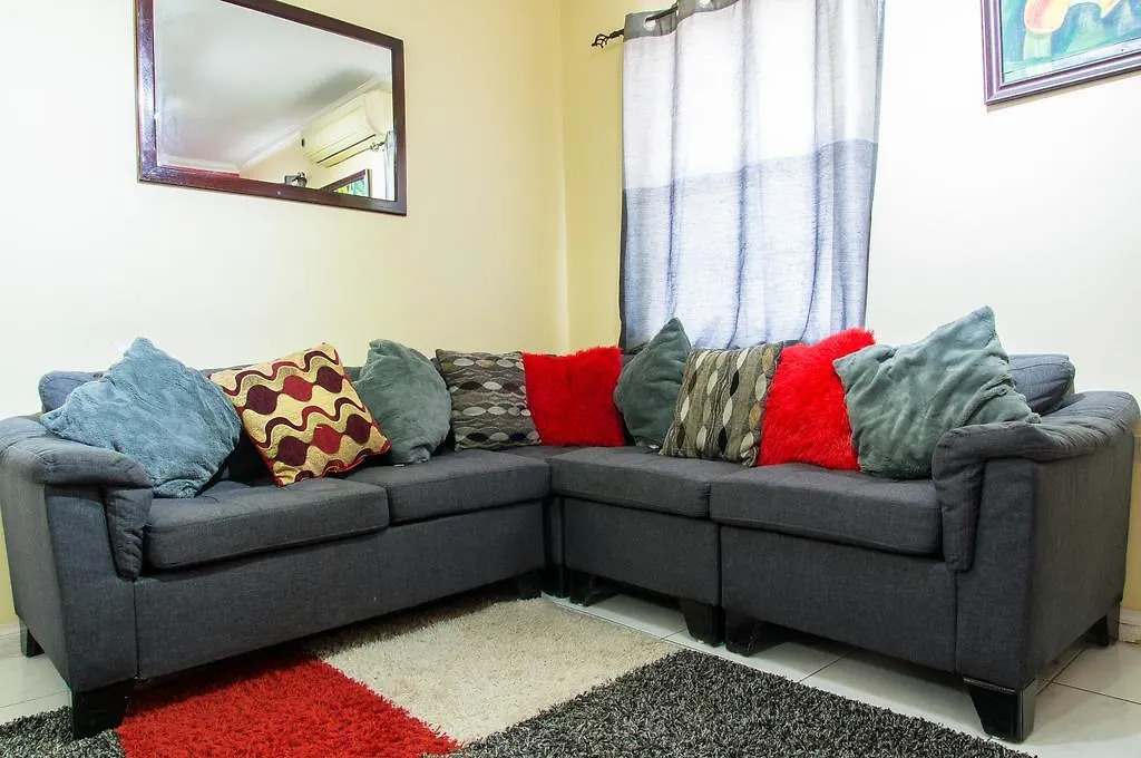 Elegant City Condo In New Kingston Jamajka